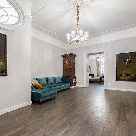 3 Room Apartments , Rohatyntsyv Street Lviv Luaran gambar