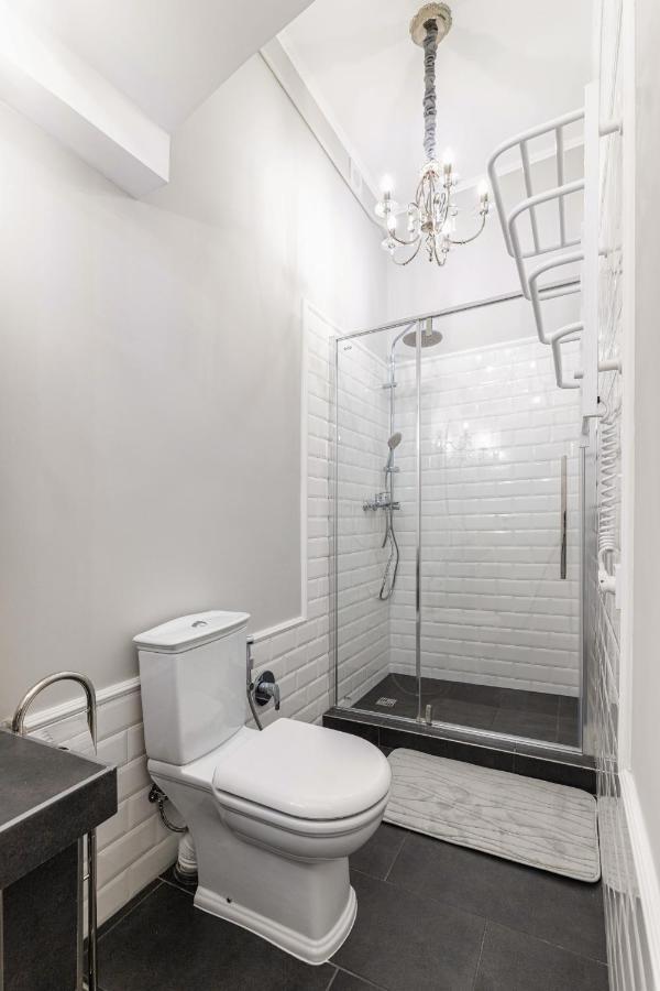 3 Room Apartments , Rohatyntsyv Street Lviv Luaran gambar